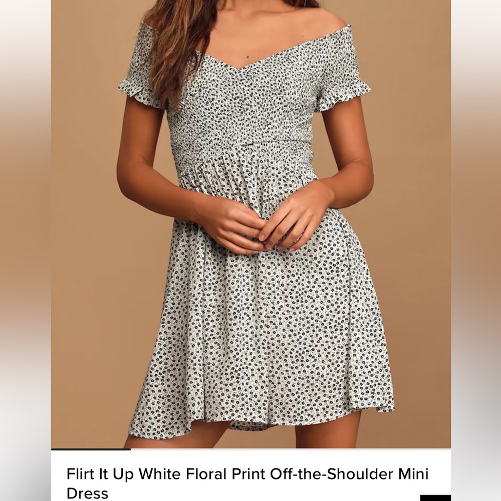 Lulus floral print off the shoulder mini dress size S NWT